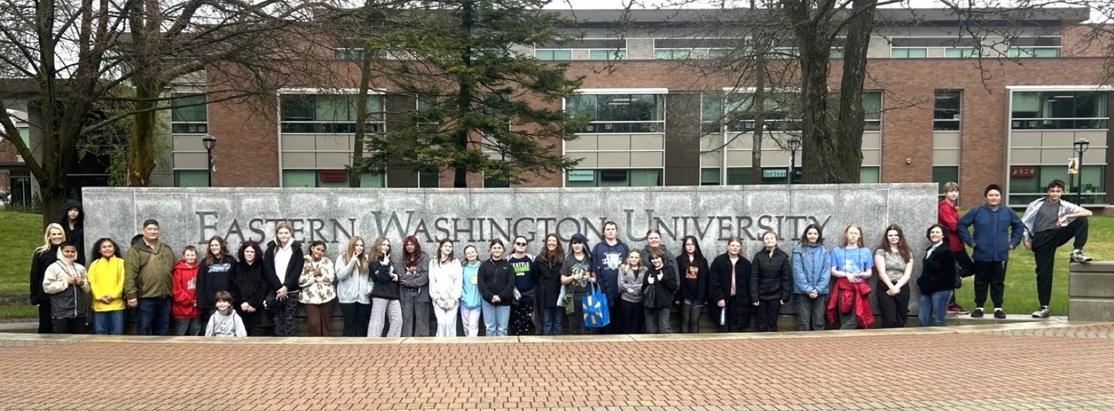 Middle school students visiting the Eastern Washington University campus
